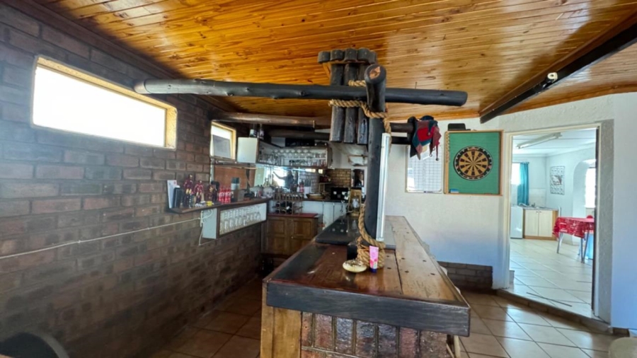 4 Bedroom Property for Sale in South Ridge Northern Cape